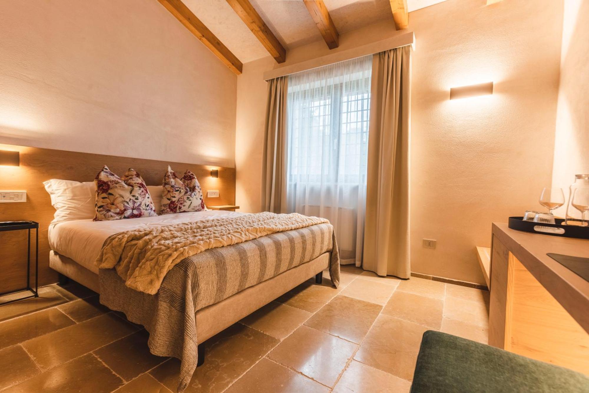 Borgo Vinceri Villa Lucera Eksteriør bilde